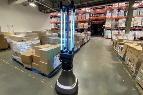 Autonomous robot utilizes ‘UVC light’ to clean warehouses